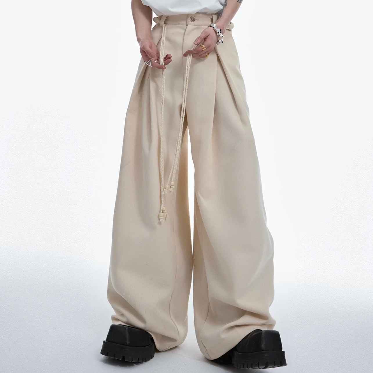 Men’s 3D Twill Casual Trousers – Modern Textured Design
